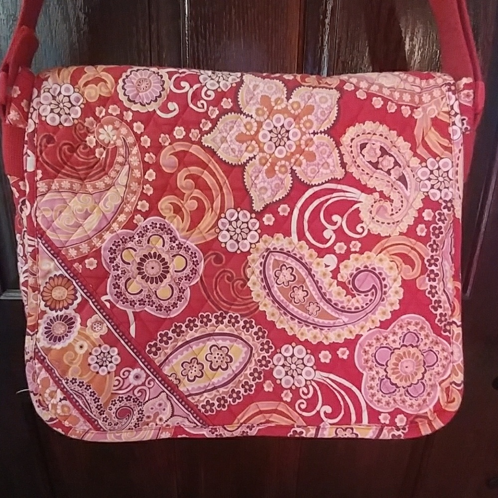 BACK TO SCHOOL.......LAP TOP BAG